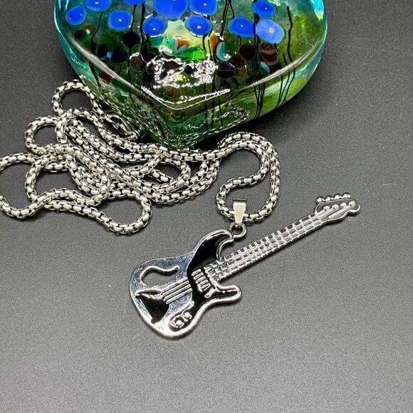 Electric Guitar Pendant and Necklace in Red and Black #1254 - Picture 4 of 9